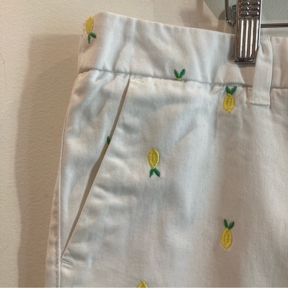 MERONA Sz 18 Embroidered Lemons Chino Style 3” Inseam Front Pockets Shorts NEW - Picture 3 of 8